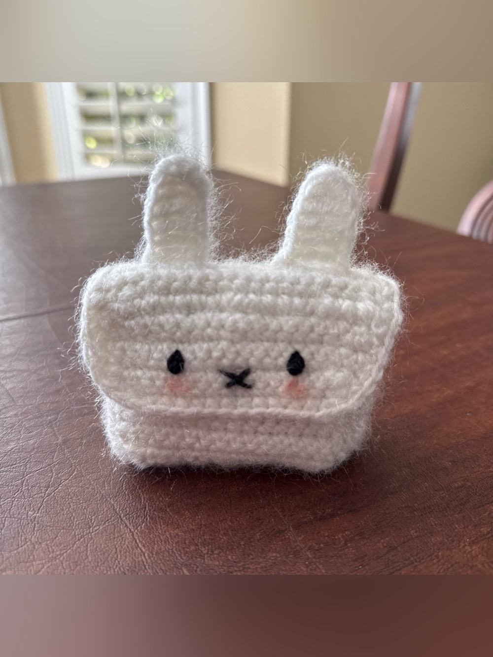 Brand New Hand Crochet Lipsticks Holder Pouch/ White Miffy